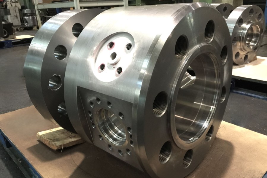 Industrial valve body machined and certified by non-destructive testing