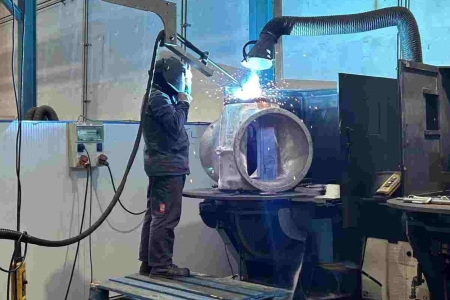 Automatic MIG welding: materials and techniques for high-precision and durable industrial joints. Specialized services to ensure quality and efficiency in demanding applications